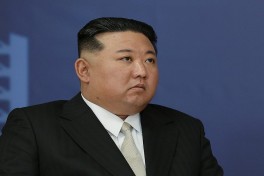 Ким Чен Ына переизбрали на пост генерального секретаря ТПК