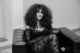 Челси Бахшиева покинула страну после вызова в прокуратуру