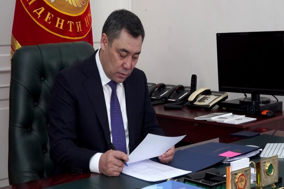 Садыр Жапаров уволил еще одного государственного деятеля