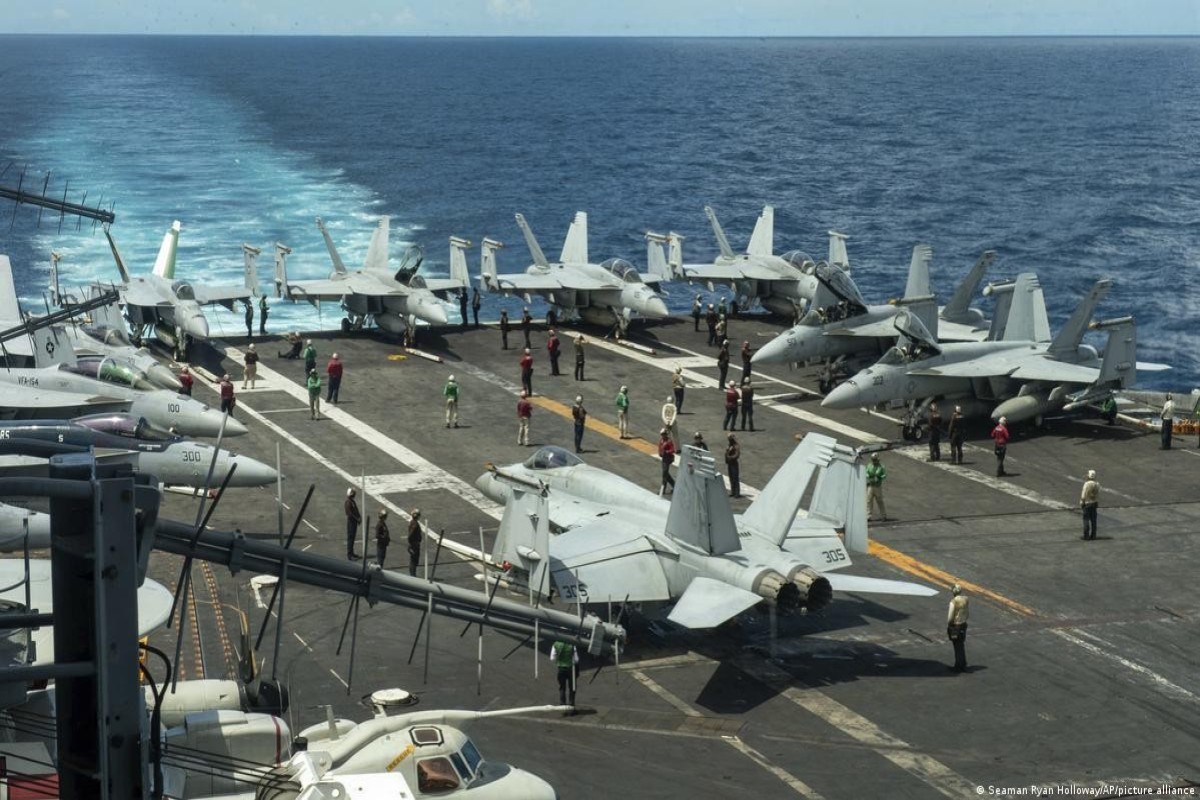 США усилили авиационную группировку на Ближнем Востоке и в Европе