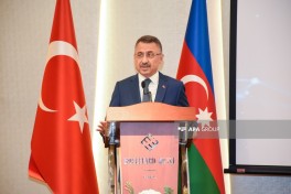 Анкара поддержала шаги Баку и Еревана по укреплению доверия