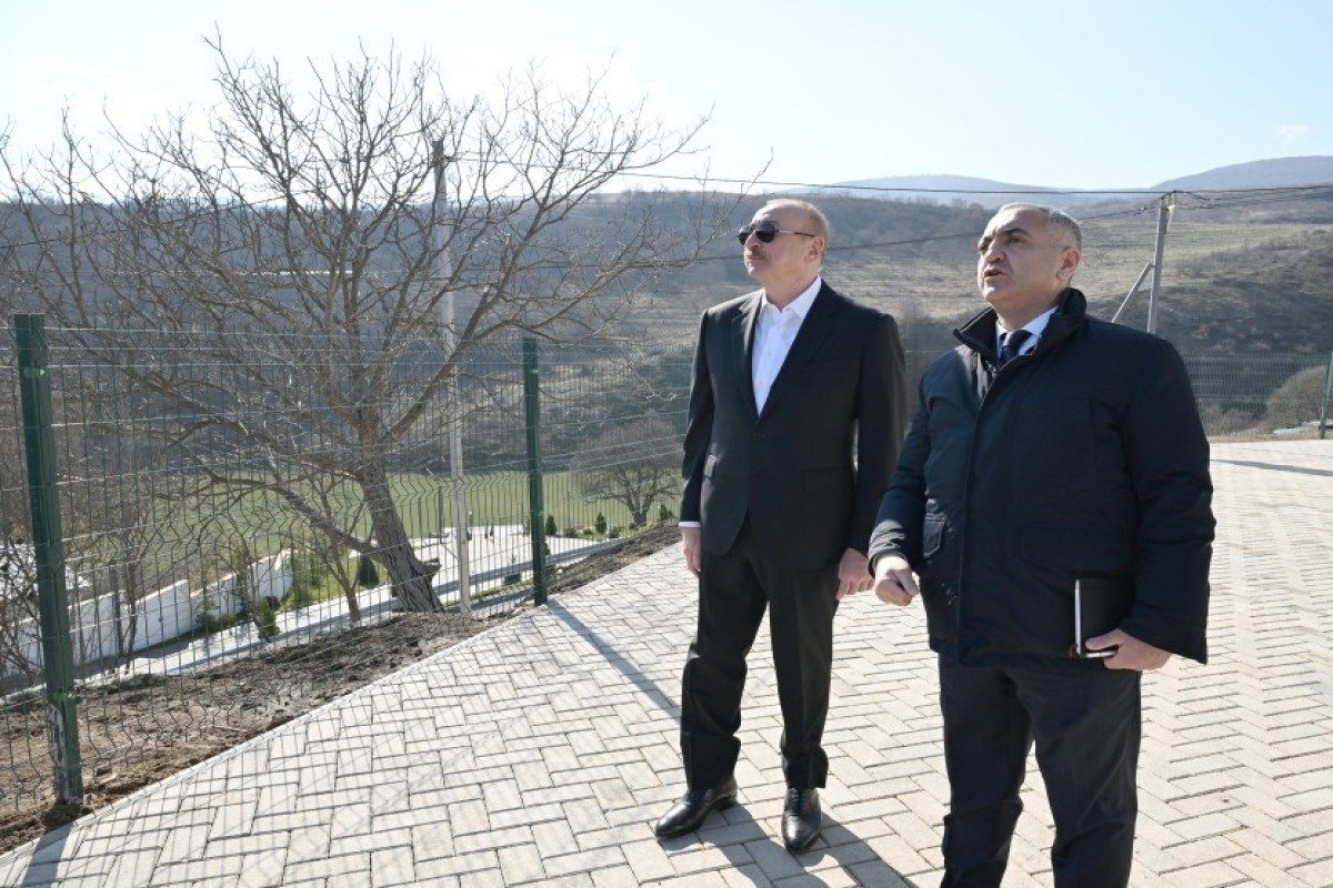 Ильхам Алиев посетил село Ханабад Ходжалинского района-ОБНОВЛЕНО 