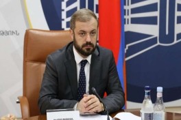 Папоян: Азербайджан передал список товаров для экспорта