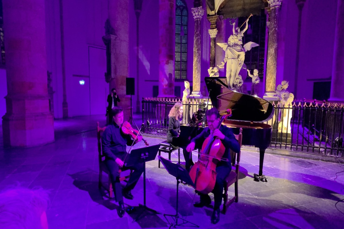 В главной церкви Гааги почтили память жертв Ходжалинского геноцида-ФОТО 