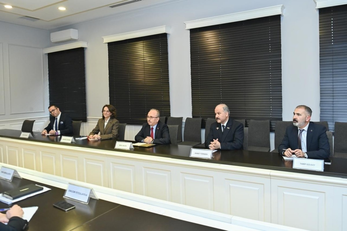 Министр науки и образования Азербайджана встретился с послами Венгрии и Турции-ФОТО 