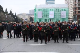Руководство Госслужбы мобилизации почтили память жертв Ходжалы-ФОТО 