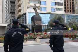 Азербайджан почтил память жертв Ходжалы минутой молчания -ФОТО 