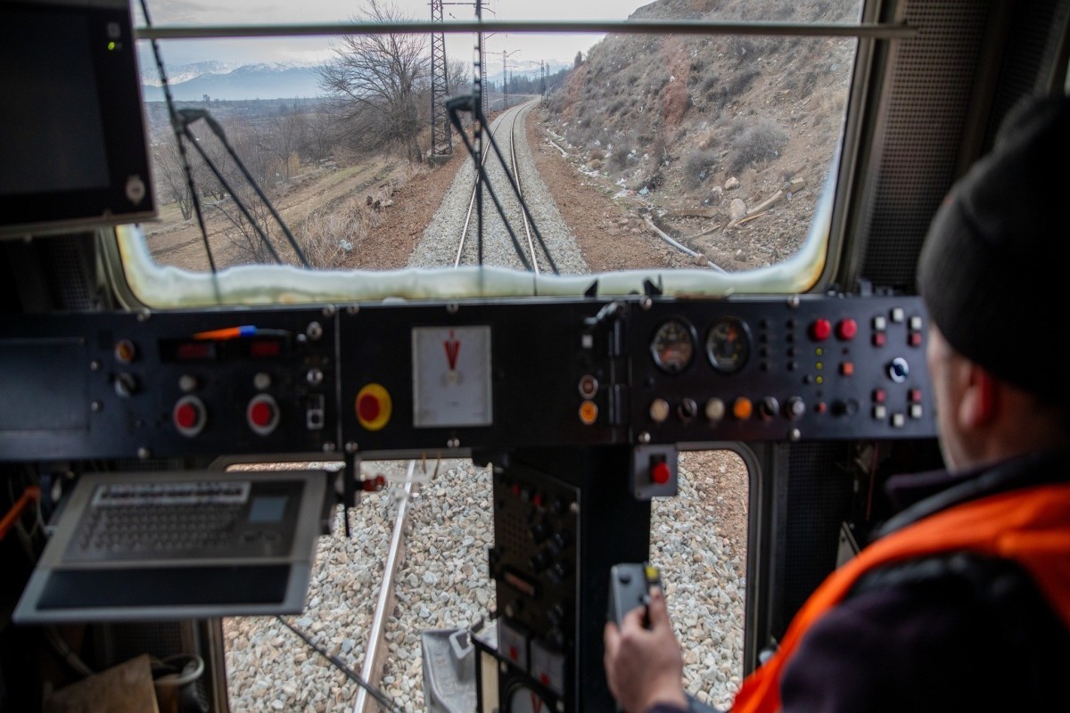 ADY: в Азербайджане модернизируют важный участок железной дороги-ФОТО 
