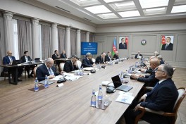 Экономический совет обсудил стратегию развития Азербайджана на 2027–2030 годы