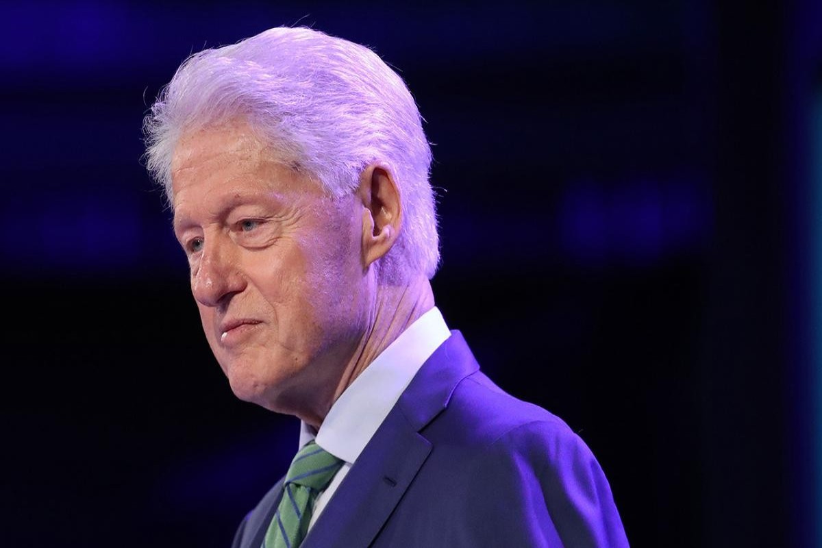 Билл Клинтон ответил на вопросы по делу Эпштейна: "Я ничего плохого не делал"