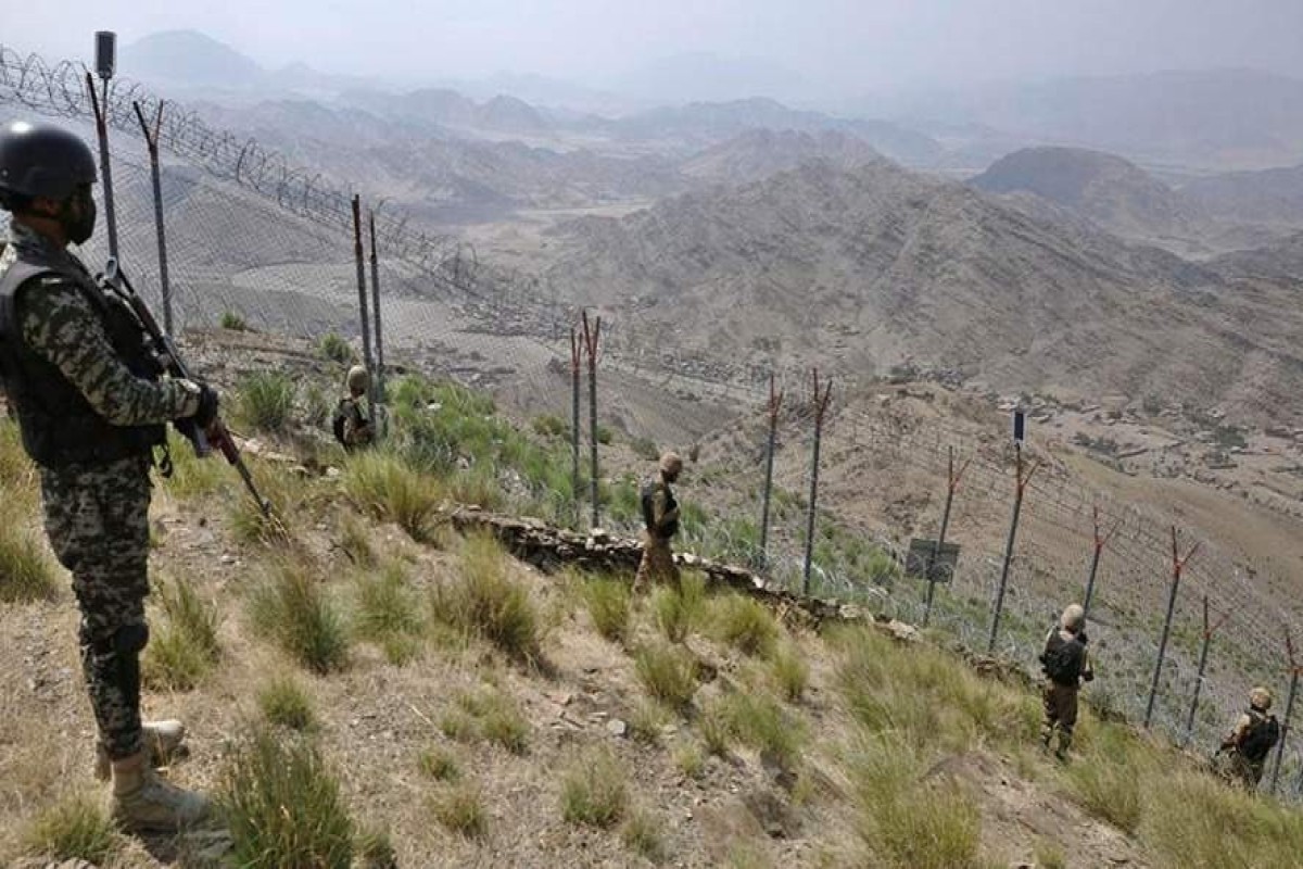 В Нангархаре сбит самолет Пакистана, пилот взят в плен