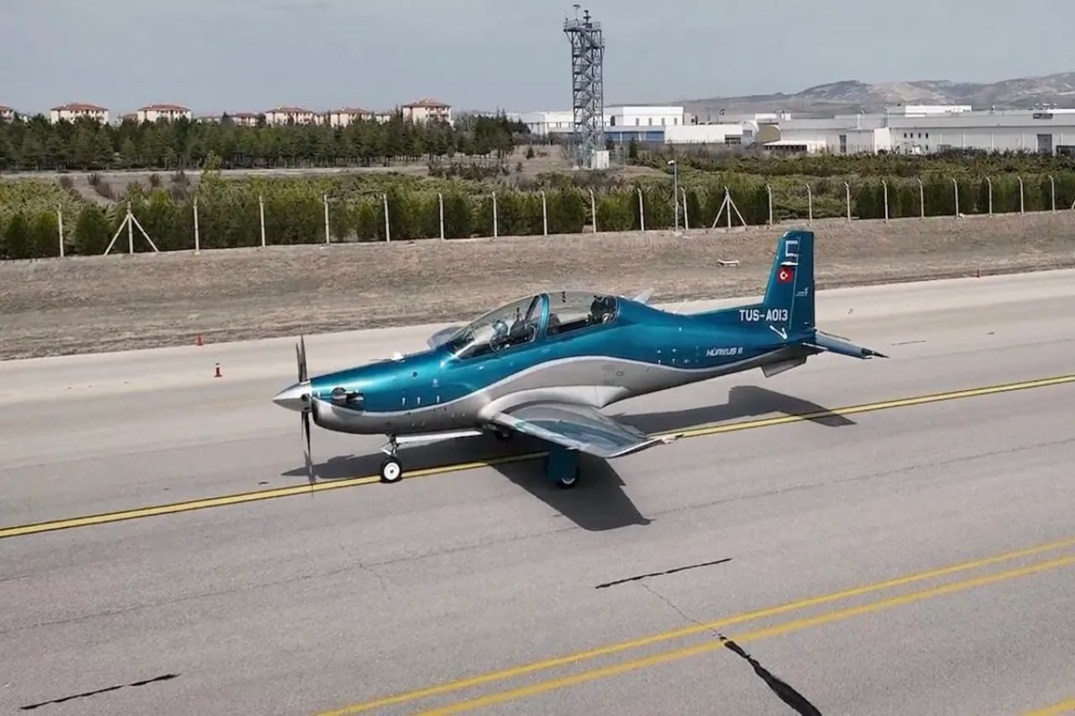 Азербайджан закупает турецкие учебные самолеты HÜRKUŞ II