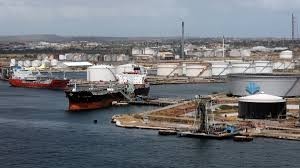 США продолжат задерживать суда с венесуэльской нефтью