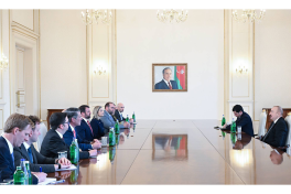 Президент Ильхам Алиев принял делегацию США