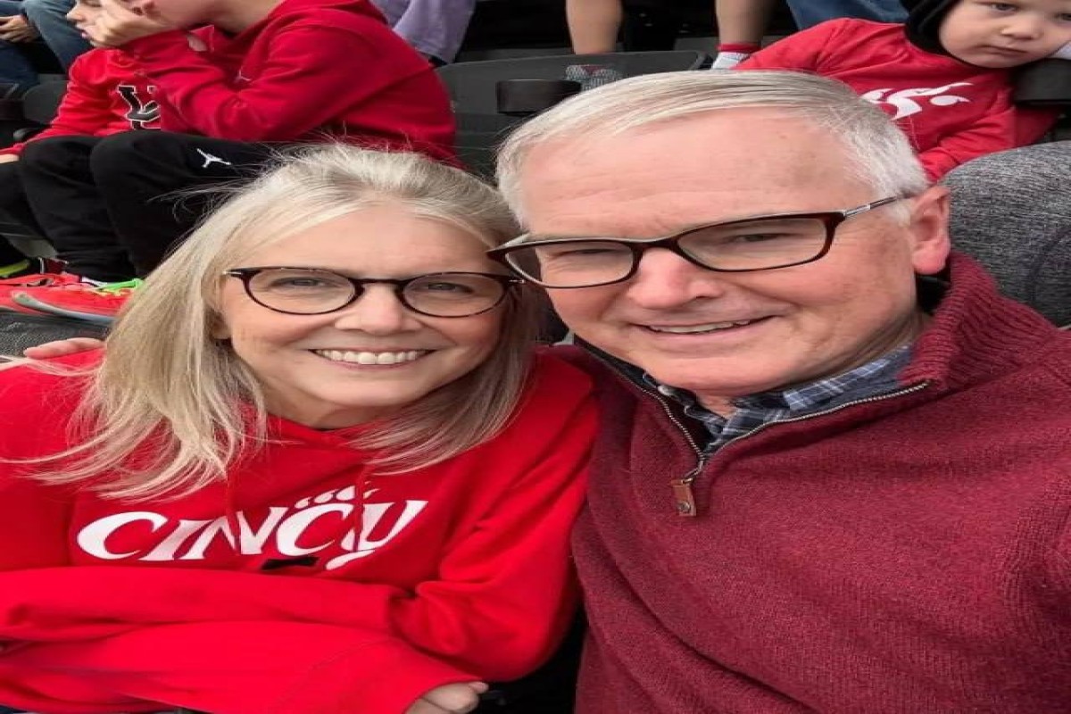 Напавший на дом вице-президента США оказался сыном врача и донора демократов -ФОТО -ОБНОВЛЕНО 