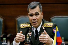 ВС Венесуэлы гарантировали сохранение демократического порядка