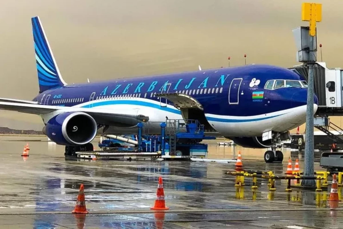 В аэропорту Праги перед вылетом рейса Прага–Баку произошел инцидент