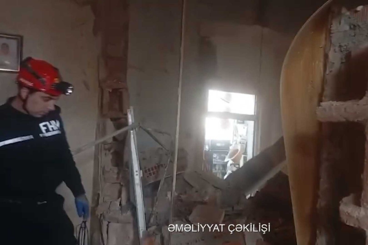 Утечка газа привела к взрыву в доме в Газахе-ФОТО 