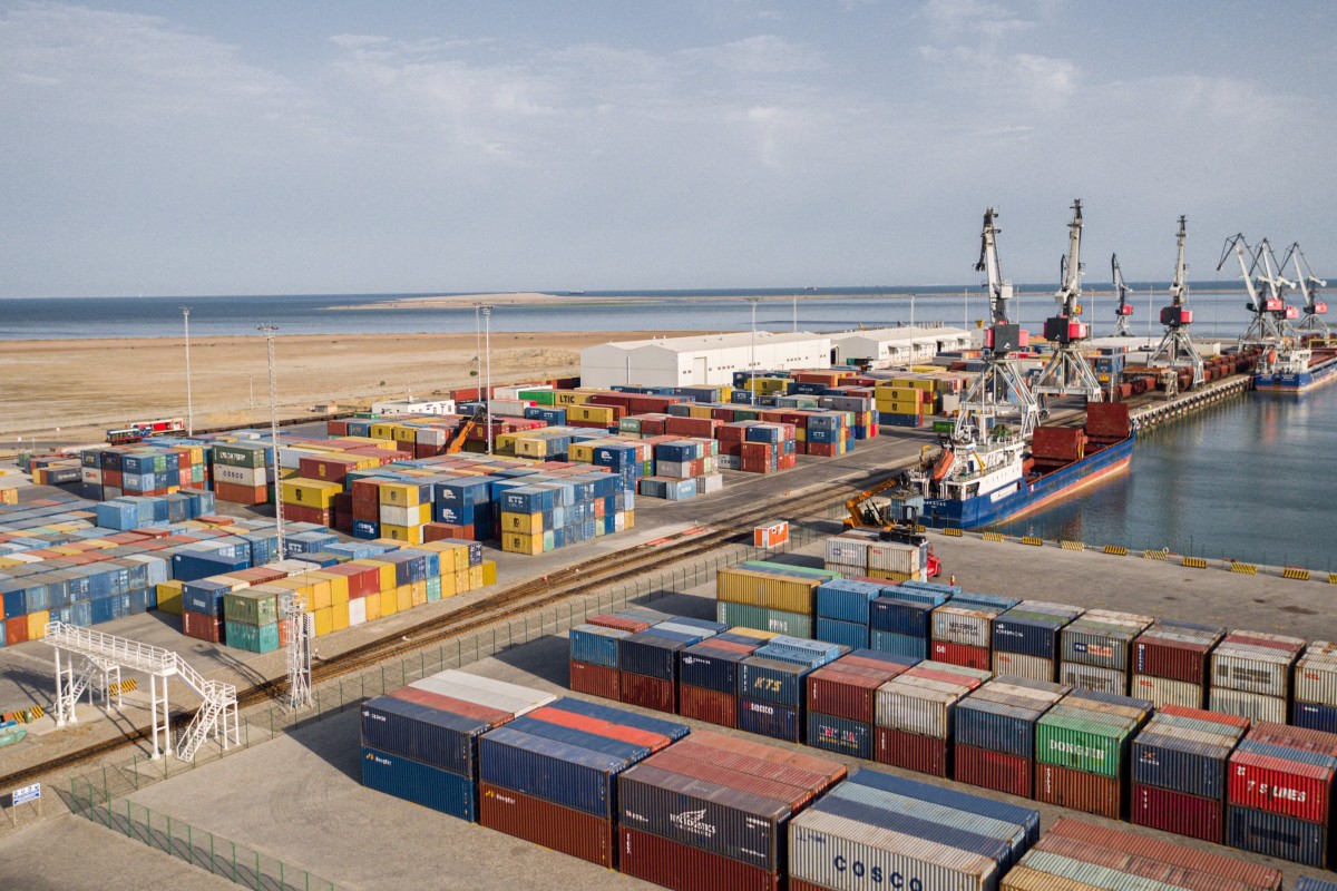 Контейнерооборот Бакинского порта вырос почти на 40 процентов