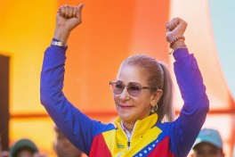 За что США собираются судить супругу Николаса Мадуро?