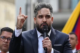 Сын Мадуро со слезами на глазах обратился к отцу со словами поддержки