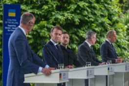 Обнародован черновик декларации саммита в Париже