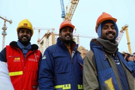 Россия ужесточает медосмотр для мигрантов на фоне роста потока из Индии и Африки