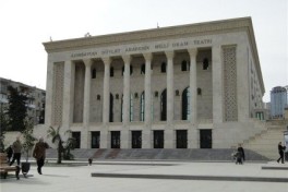 Азербайджанский Нацдрамтеатр запускает постановку китайского драматурга Лю Шуганя