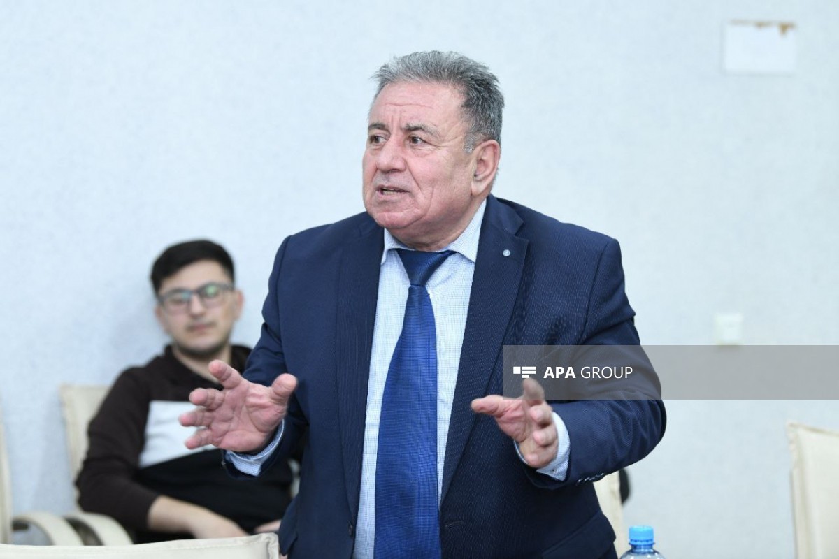 В Совете по прессе вновь сформирован состав комиссии по языку -ФОТО 