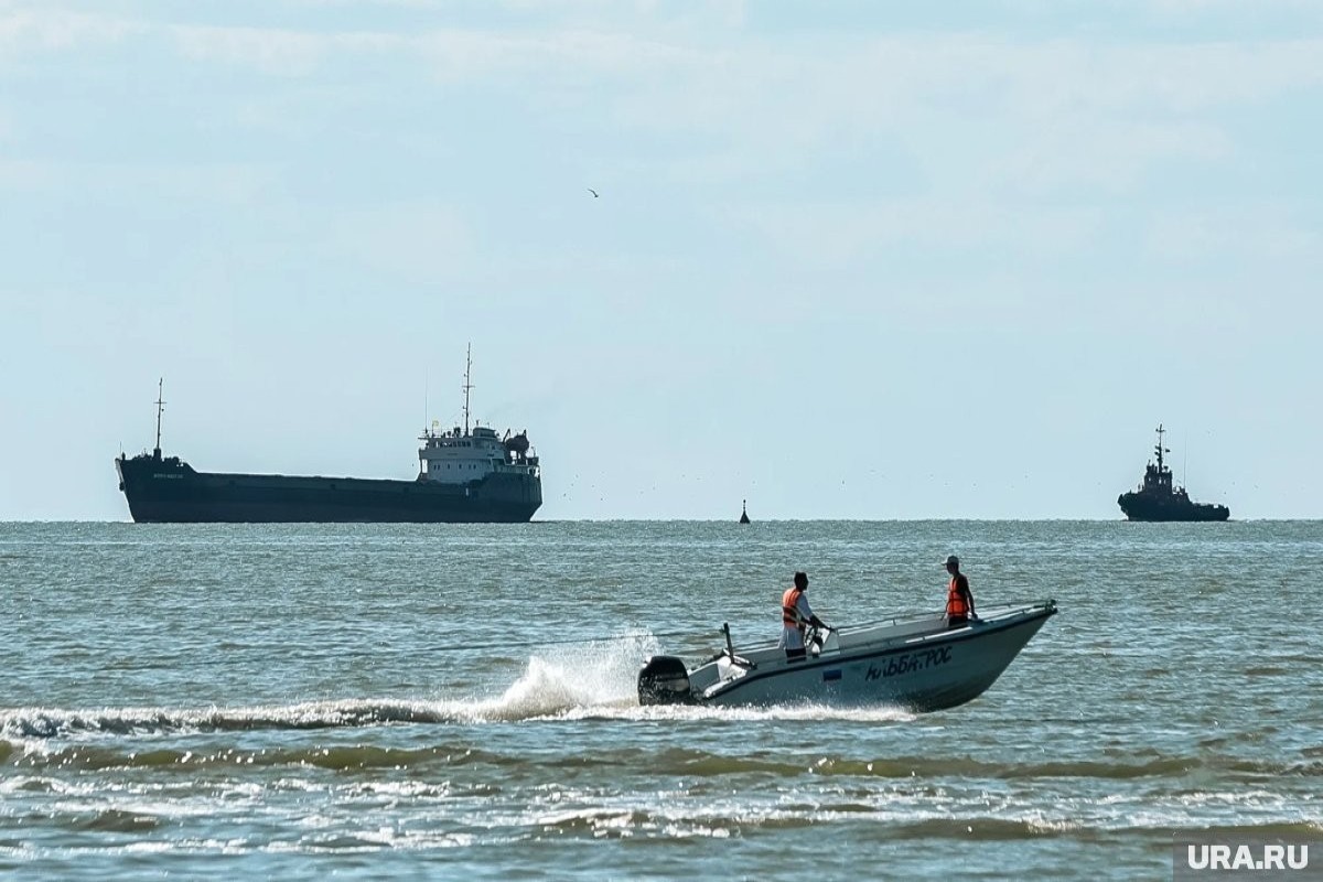 США начали операцию по задержанию танкера Olina