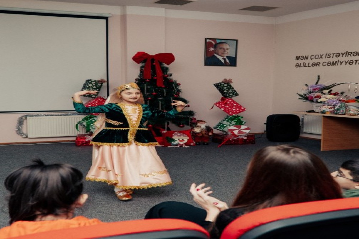 Арзу Алиева и Алена Алиева посетили реабилитационное учреждение для людей с нарушениями зрения -ФОТО 