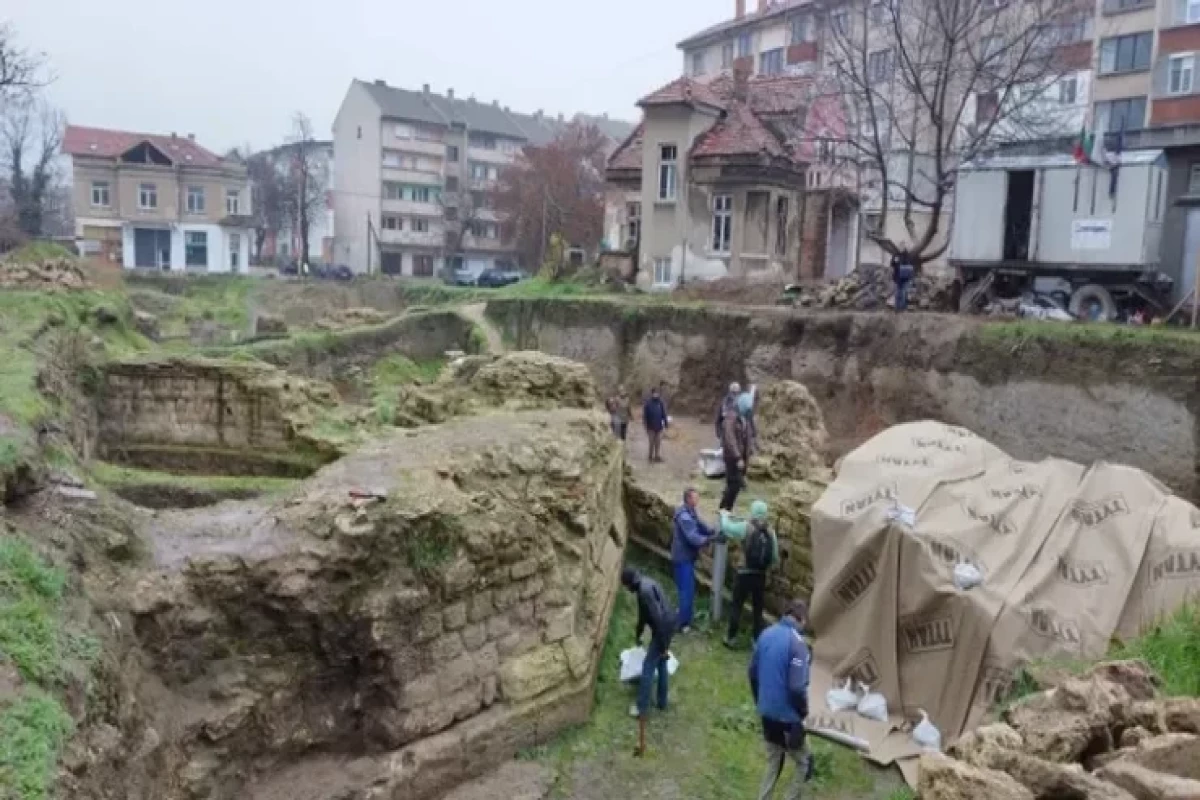 В Болгарии нашли римское золотое обручальное кольцо II–III века