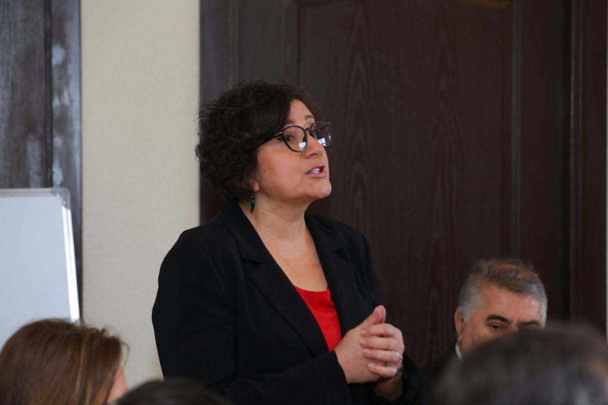 В Азербайджане стартовали тренинги на тему «Азербайджанский язык в СМИ»-ФОТО 