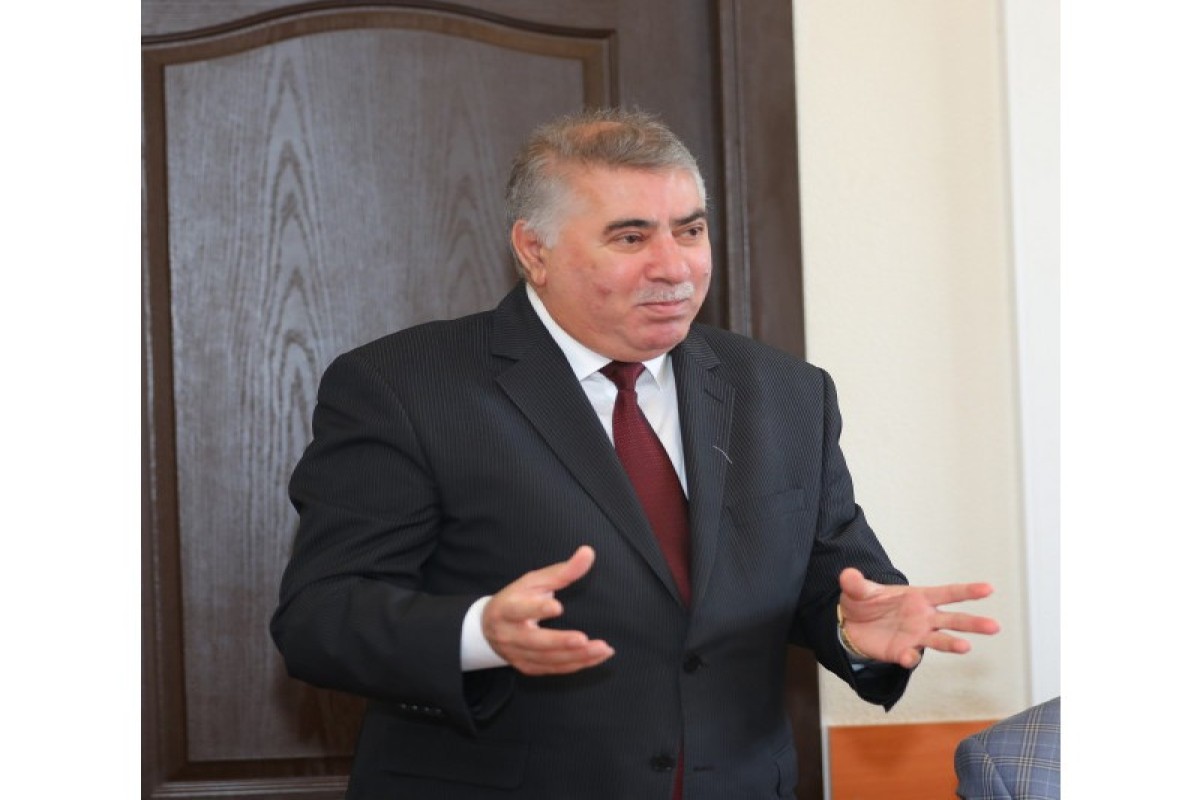 В Азербайджане стартовали тренинги на тему «Азербайджанский язык в СМИ»-ФОТО 