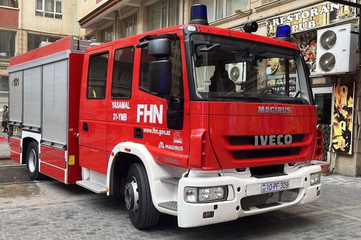 В Масазыре эвакуировали 25 человек из-за пожара в жилом доме-ВИДЕО 