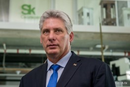 Президент Кубы заявил о готовности страны защищать себя до последней капли крови