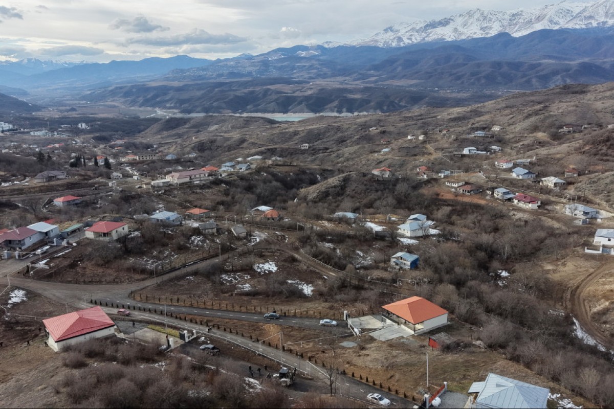 Глава государства проверил ход работ в Хейвалы и Чылдыране-ФОТО 