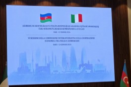 В Баку проходит заседание азербайджано-итальянской межправкомиссии