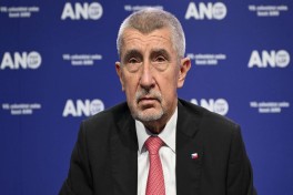Бабиш раскрыл тайные поставки Чехии в Украину на 17,1 млрд крон