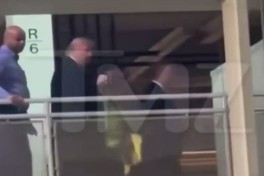 Трамп нецензурно выругался в ответ на критику в свой адрес