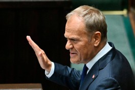 Туск опроверг Трампа: мирный план США отклонила Россия, а не Украина