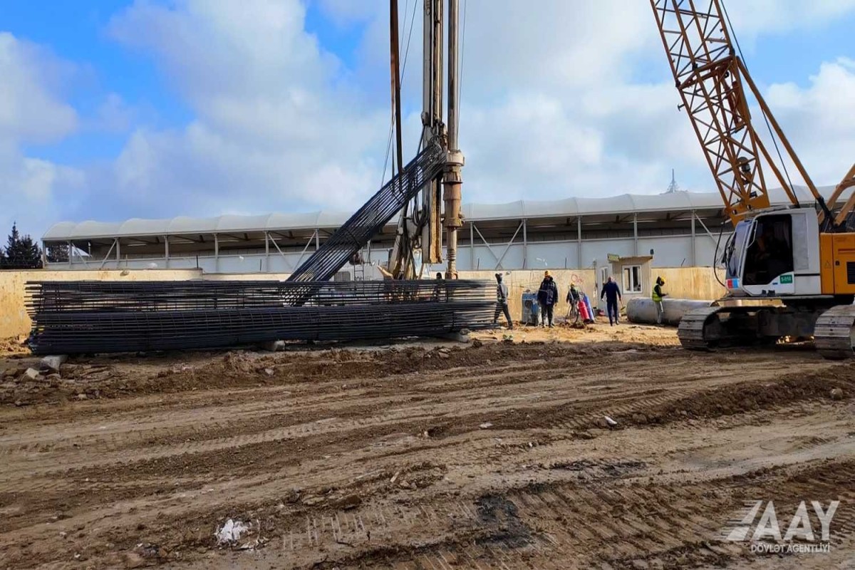 В Баку сторится новая шестиполосная автомобильная трасса и тоннели -ФОТО 
