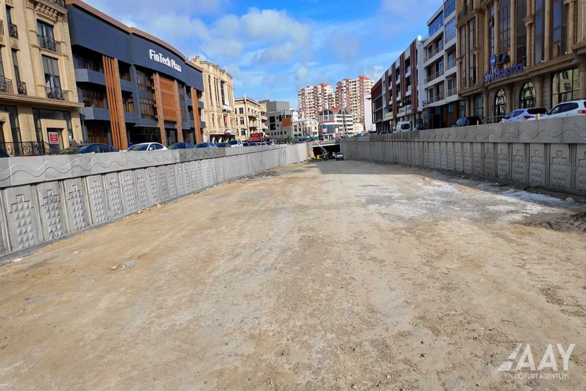 В Баку сторится новая шестиполосная автомобильная трасса и тоннели -ФОТО 