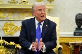 Нобелевский комитет разрешил Трампу оставить медаль премии мира