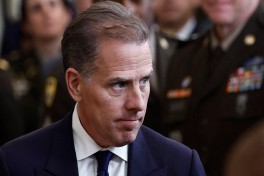 Хантер Байден не платит алименты