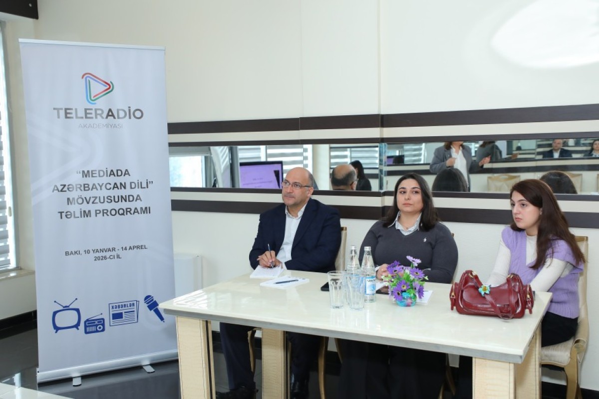 В Академии телерадиовещания продолжаются тренинги по азербайджанскому языку для СМИ-ФОТО 