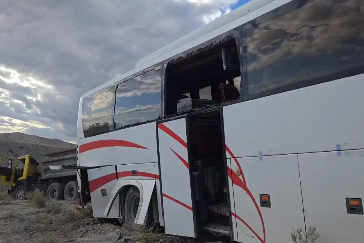 В Нахчыване в ДТП с участием автобуса пострадали пассажиры