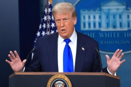 Трамп: Пришло время отодвинуть российскую угрозу от Гренландии 