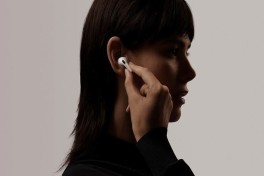 В Дании запретили AirPods на службе из-за риска прослушки