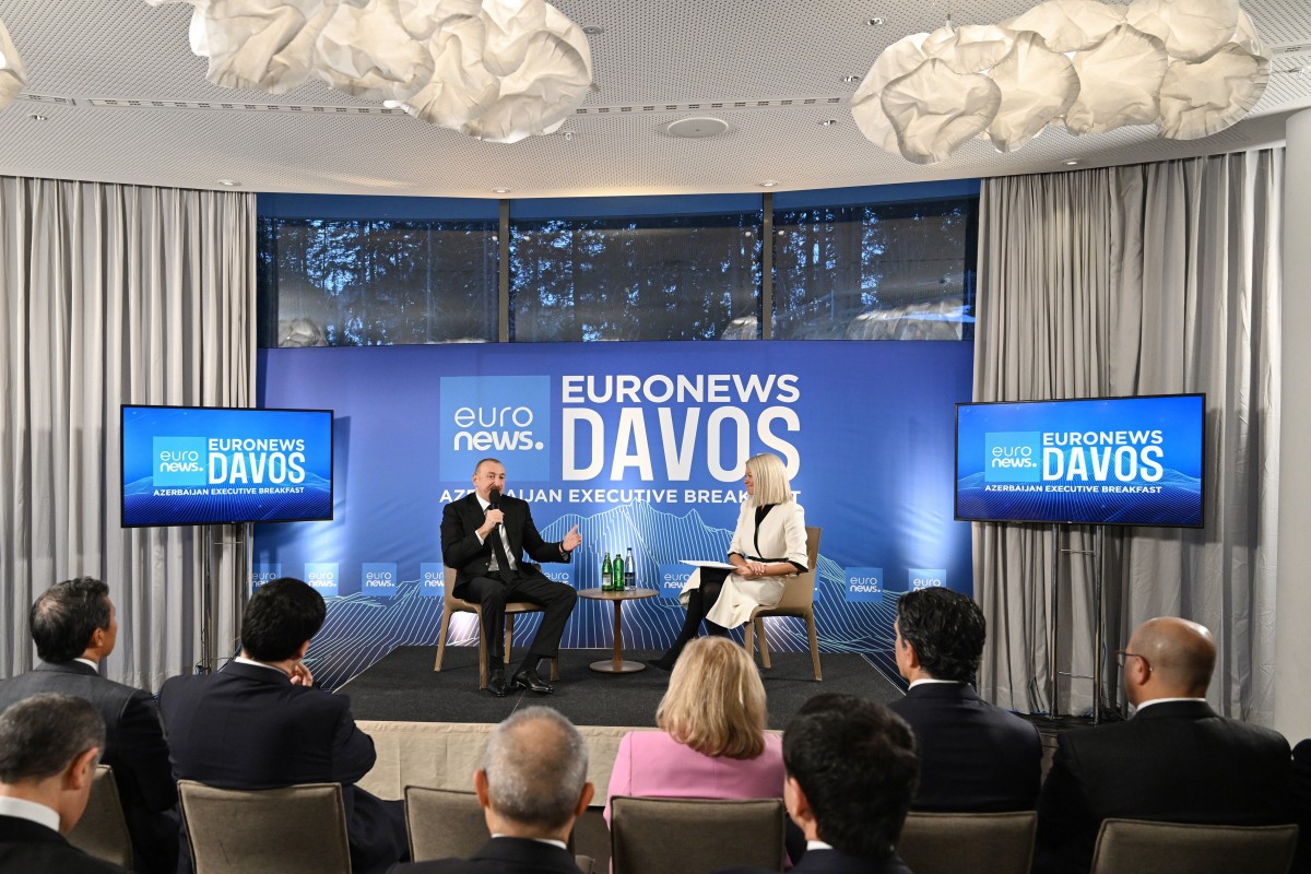 Ильхам Алиев в Давосе принял участие в мероприятии «Завтрак с руководством Азербайджана»-ФОТО 